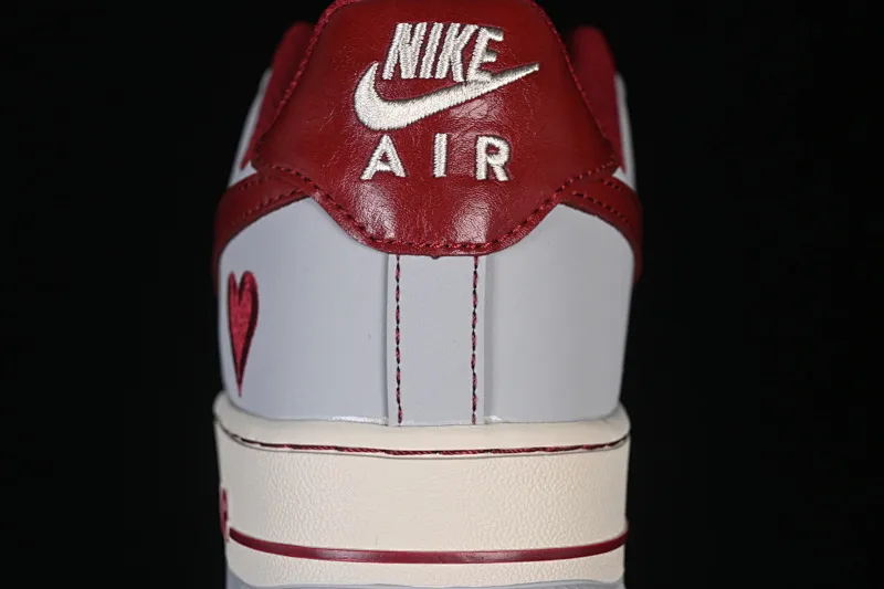 All Categories Nk Air Force 1 Air Force Series Nk Air Force 1 Low Air Force Low Nike Air Force 1'07 Low Valentine's Day Limited Soot Red Marks Air Force One Low Casual Shoes NH0601-540